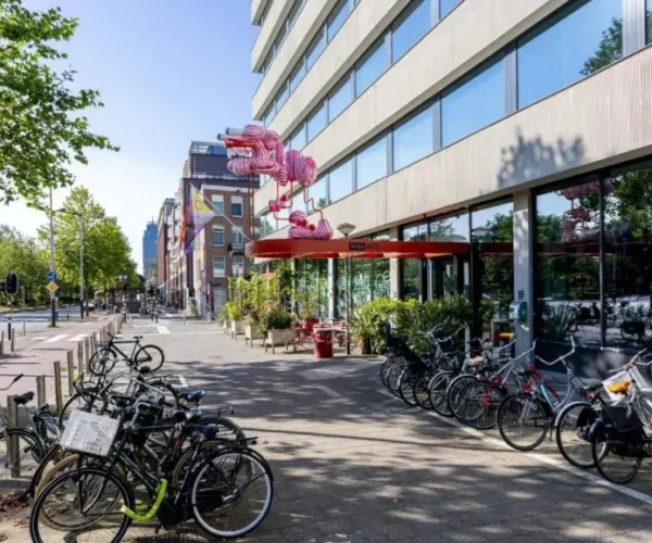 Amsterdam, Países Bajos - Brujas, Bélgica - París, Francia